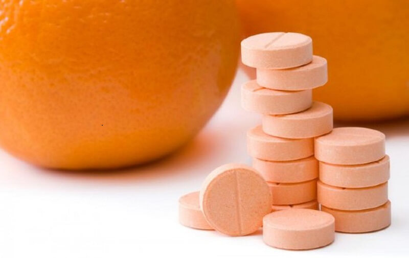 Uống vitamin C mỗi ngày có tốt không? Có lợi và hại ra sao?
