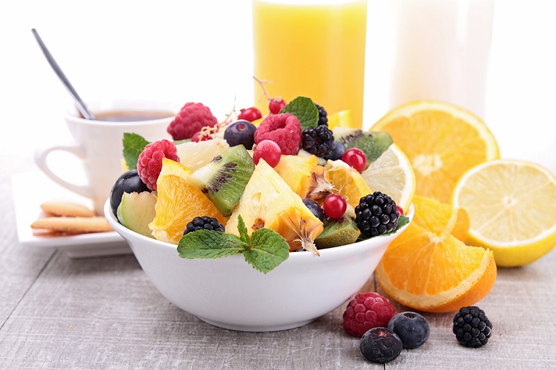 Bổ sung nhiều trái cây có thể cải thiện tình trạng thâm môi hiệu quả