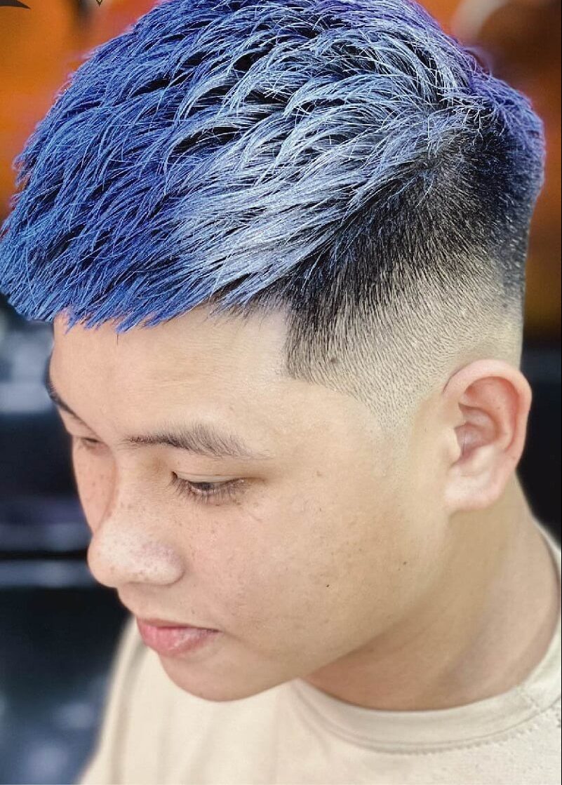 10 kiểu tóc nhuộm màu xanh rêu nam đẹp cuốn hút năm 2023