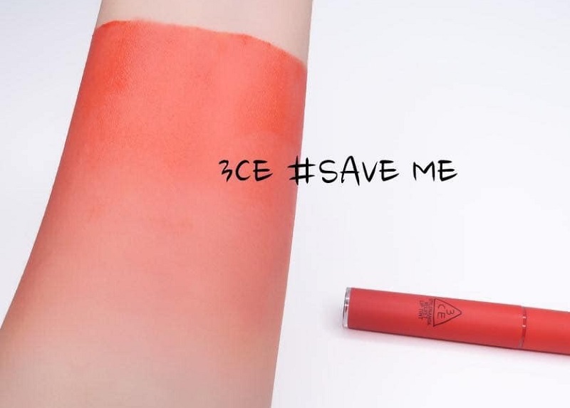 Son 3CE Save Me thuộc dòng Velvet Lip Tint nên có chất son lì