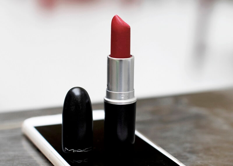 Son Mac Ruby Woo: thông tin sản phẩm và những điều cần biết