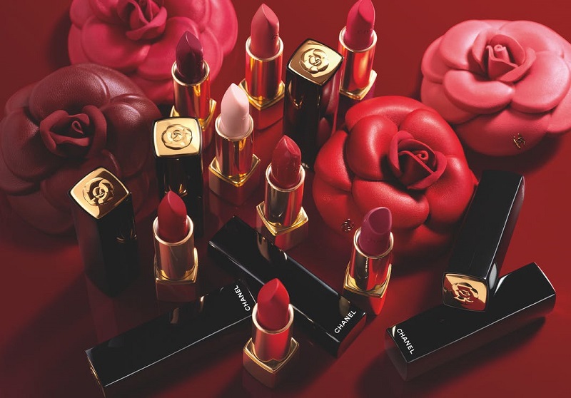 Son Chanel Rouge Allure Camelia Limited-Edition 2020 - hơn 1 triệu đồng