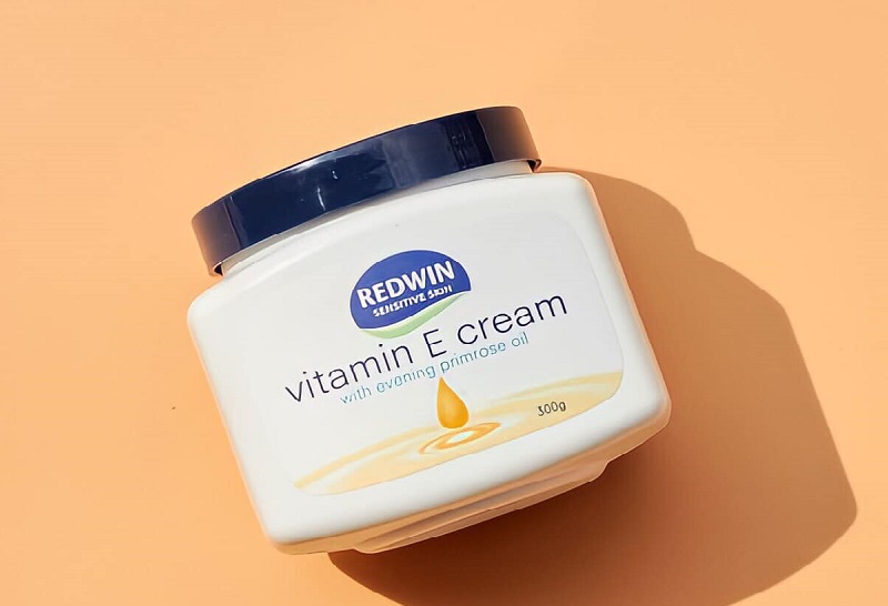 Kem dưỡng ẩm dưới 200k Redwin Vitamin E Cream