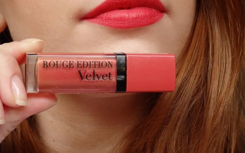 Son môi Bourjois Rouge Edition Velvet Peach Club