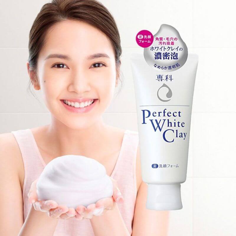 Sữa rửa mặt Senka Perfect White Clay giúp da luôn sáng mịn 