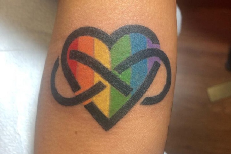 Tattoo LGBT trên tay đẹp