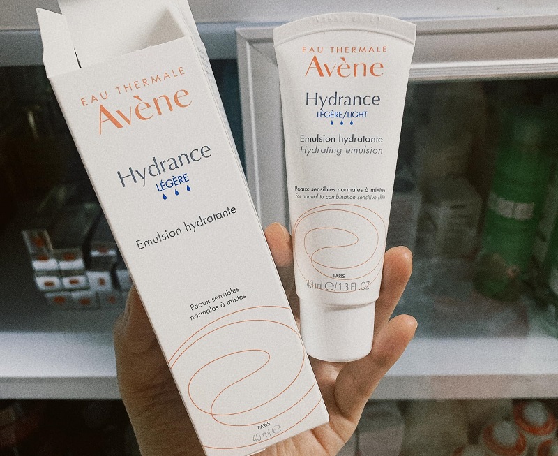 Kem dưỡng ẩm cho da mềm mại, mịn màng nhanh chóng Avene Hydrance Light Hydrating Emulsion được yêu thích bởi bảng thành phần lành tính, an toàn cho da.