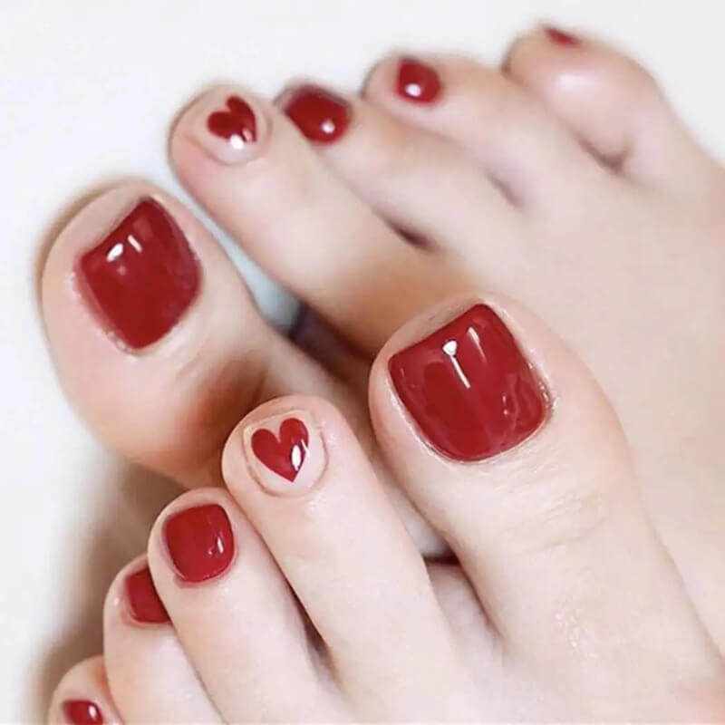Nail chân màu đỏ cherry