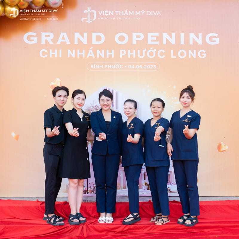 Viện thẩm mỹ DIVA Phước Long quy tụ hàng trăm khách hàng đến làm đẹp trong ngày đầu nhận khách 2