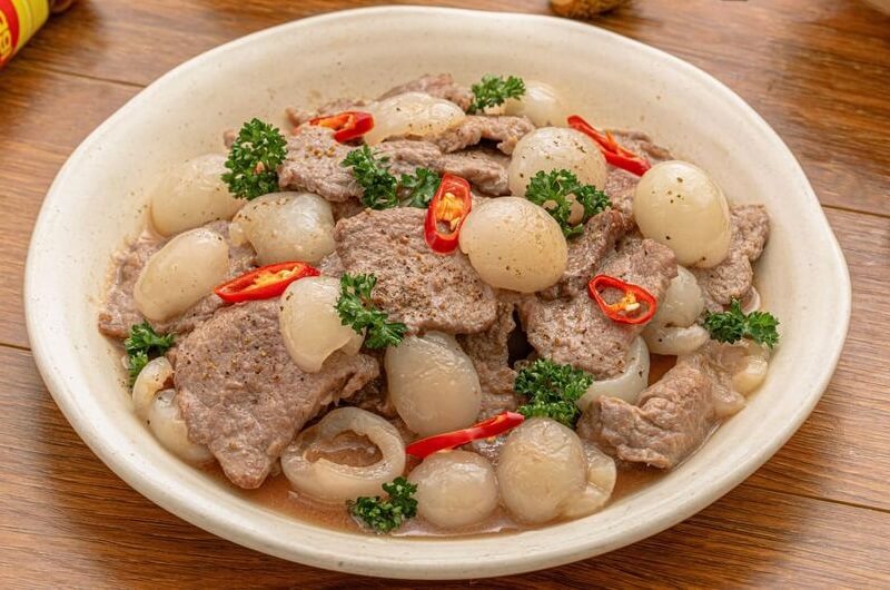 Thịt bò xào chôm chôm