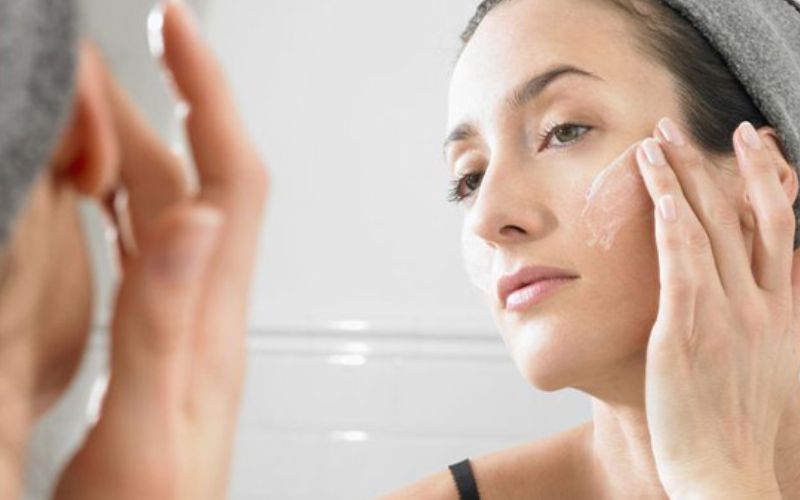 Chăm sóc da sau khi trị tàn nhang đơn giản nhưng hiệu quả tại nhà