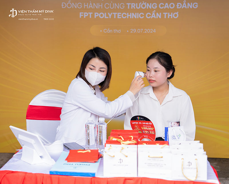 Viện thẩm mỹ DIVA đồng hành cùng Trường Cao đẳng FPT Polytechnic Cần Thơ trong sự kiện “Ngày hội việc làm” 4