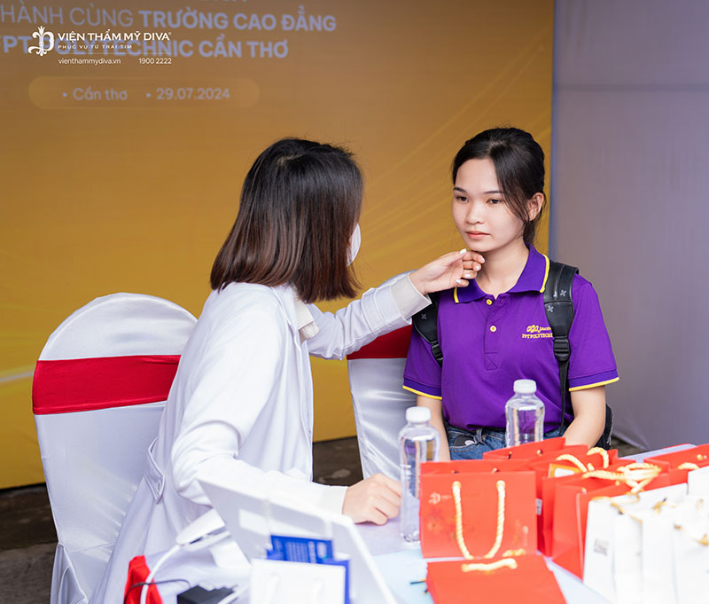 Viện thẩm mỹ DIVA đồng hành cùng Trường Cao đẳng FPT Polytechnic Cần Thơ trong sự kiện “Ngày hội việc làm” 6