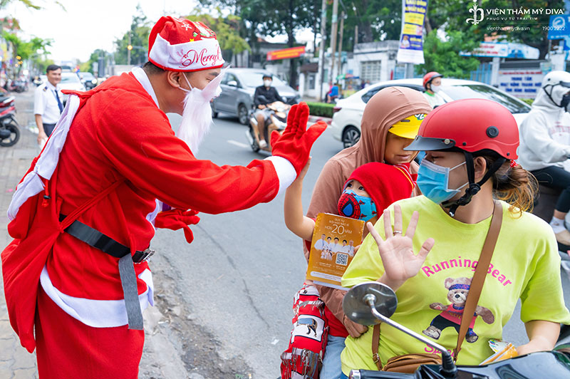 Viện thẩm mỹ DIVA: Tỏa sáng mùa Noel cùng hàng ngàn phần quà hấp dẫn 19