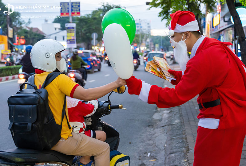 Viện thẩm mỹ DIVA: Tỏa sáng mùa Noel cùng hàng ngàn phần quà hấp dẫn 27