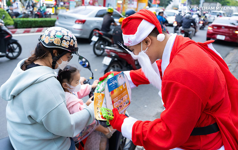 Viện thẩm mỹ DIVA: Tỏa sáng mùa Noel cùng hàng ngàn phần quà hấp dẫn 5