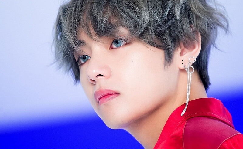 Nam hay nữ sở hữu 2 nốt ruồi song song ở tai đều là người có phúc, mạng lớn. Họ có cuộc sống giàu sang, phú quý