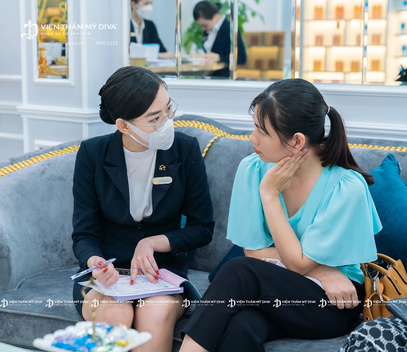 Tư vấn khách hàng 