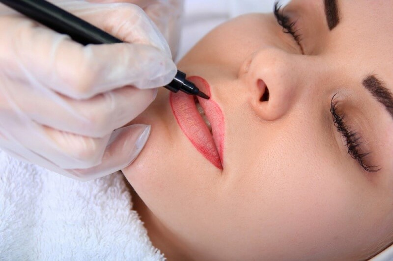 Thiết bị, máy móc phun xăm tại Viện thẩm mỹ DIVA