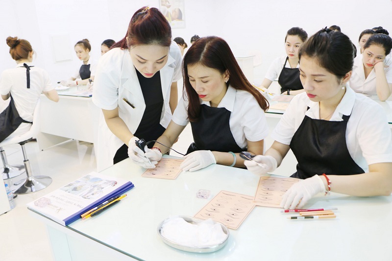 Có nên học spa không