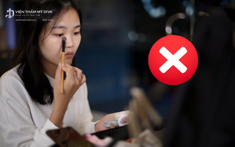 Công nghệ phun chân mày nano - Bí quyết cho dáng mày hoàn hảo 8 Sau phun chân mày nano bạn cần hạn chế trang điểm để giữ dáng mày ổn định và đảm bảo vệ sinh