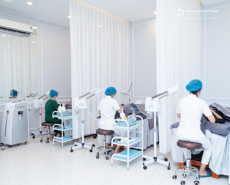 spa-o-khanh-hoa Spa Khánh Hòa có đội ngũ bác sĩ, chuyên gia hàng đầu có tay nghề cao