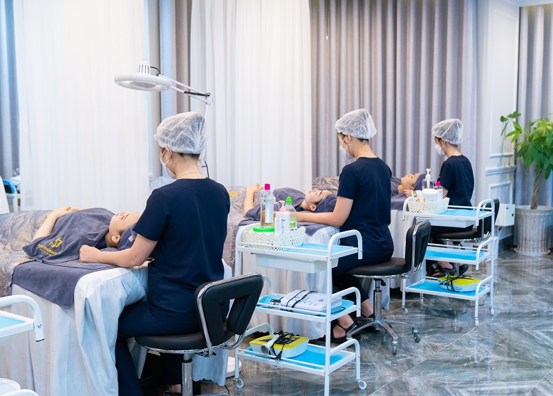 Viện thẩm mỹ DIVA Phước Long quy tụ đội ngũ chuyên gia đầu ngành