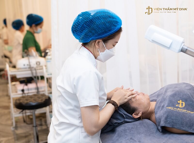 Spa ở Cai Lậy có đội ngũ bác sĩ, chuyên gia hàng đầu trong lĩnh vực làm đẹp
