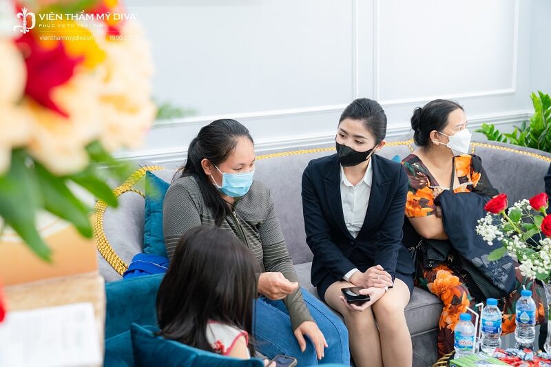 Chi phí phun môi Cai Lậy