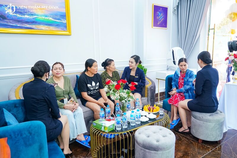 Tư vấn viên 