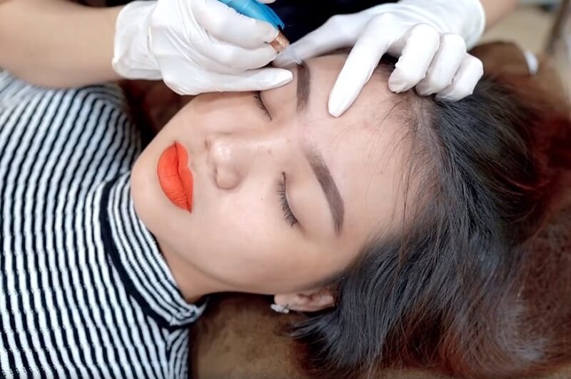 Chọn cơ sở phun mày uy tín