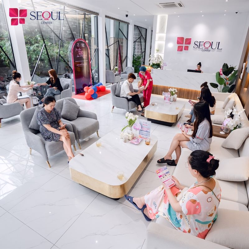 Kỹ thuật phun xăm môi vi chạm chuẩn Hàn tại Seoul Center