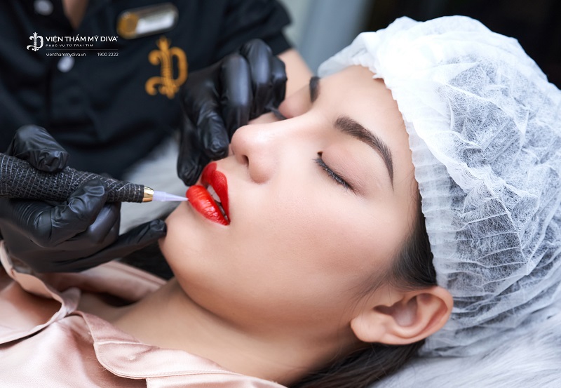 Chuyên viên dặm môi tại Tân An giàu kinh nghiệm