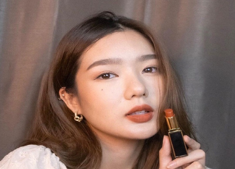 son Tom Ford 27 phù hợp với mọi loại da