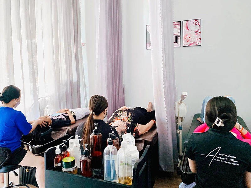 Anna Spa & Skincare có không gian rộng rãi, hệ thống âm thanh ánh sáng dịu nhẹ Anna Spa & Skincare ở Vĩnh Long