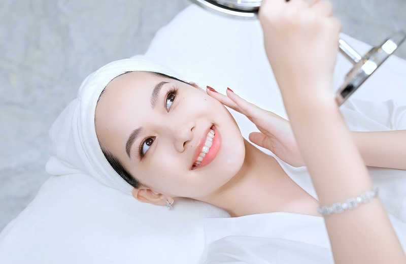 Khách hàng sau khi sử dụng dịch vụ tái tạo da ở Tây Ninh đã đánh giá cao về hiệu quả Khách hàng sau khi sử dụng dịch vụ tái tạo da ở Tây Ninh đã đánh giá cao về hiệu quả