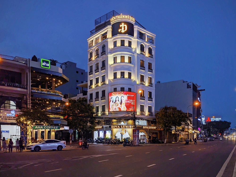 xoa-not-ruoi-tai-da-nang-3