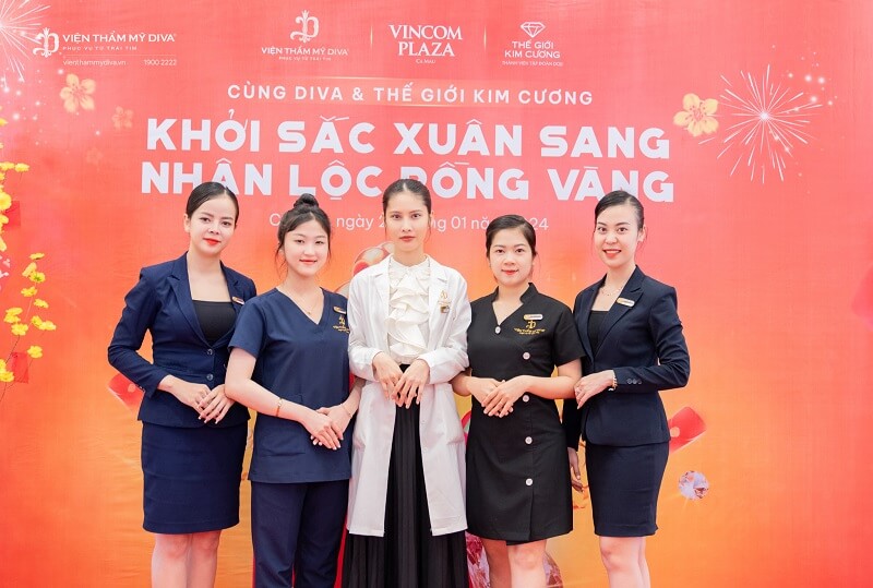 Viện thẩm mỹ DIVA vinh dự khi được đồng hành cùng Thế Giới Kim Cương trong sự kiện “Khởi Sắc Xuân Sang - Nhận Lộc Rồng Vàng” tại Vincom Plaza Cà Mau